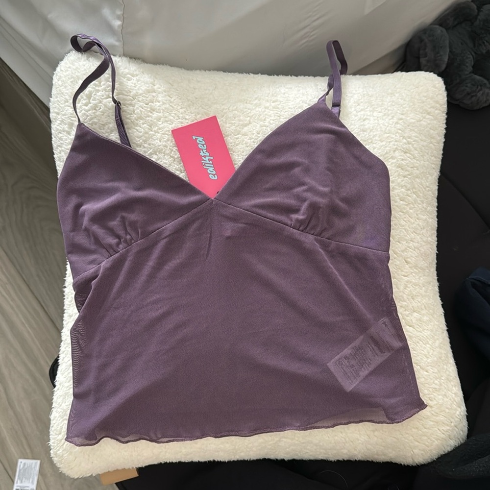 Editked top size small